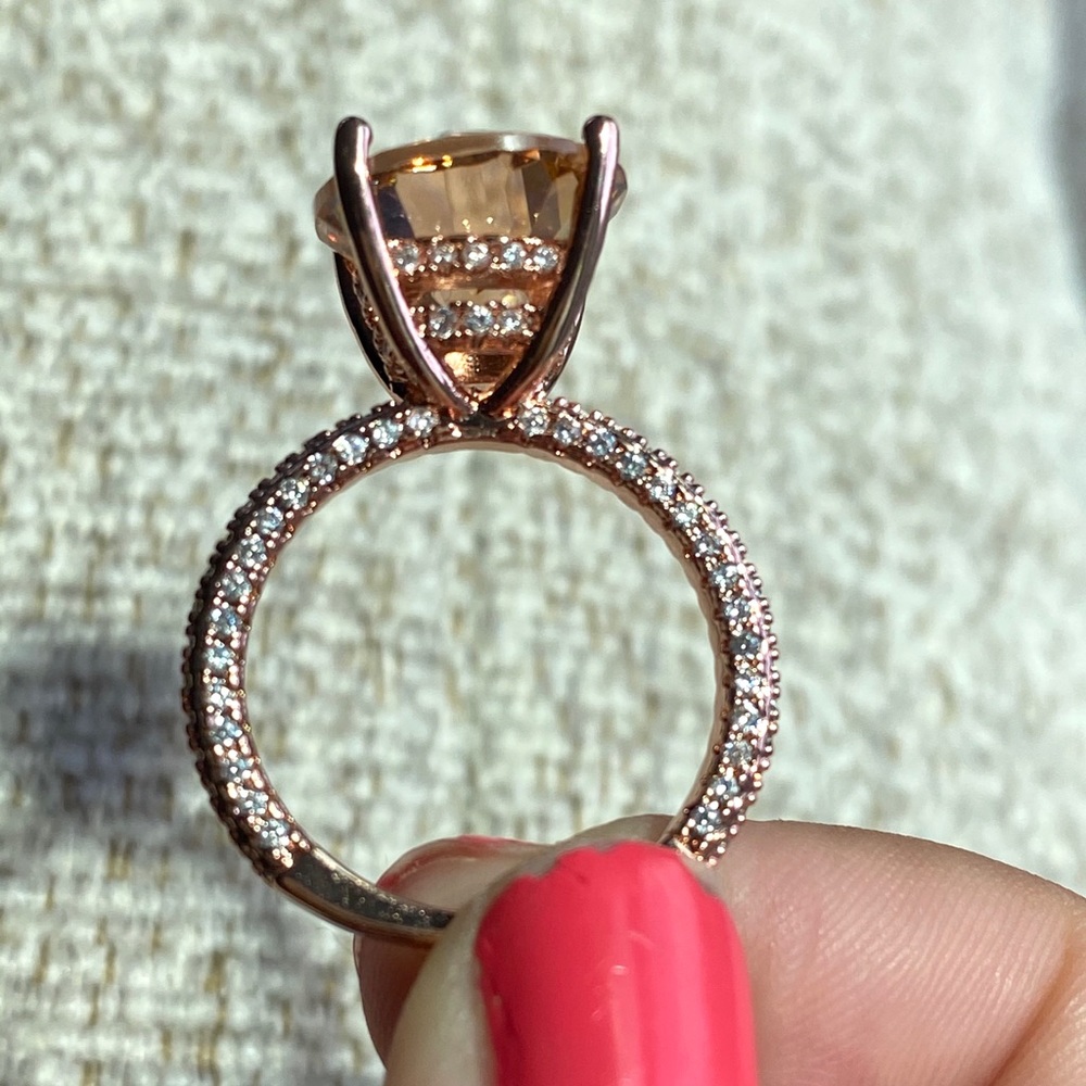 ✨BACK IN STOCK✨18K Rose Gold Morganite Stunner✨ - Picture 9 of 15